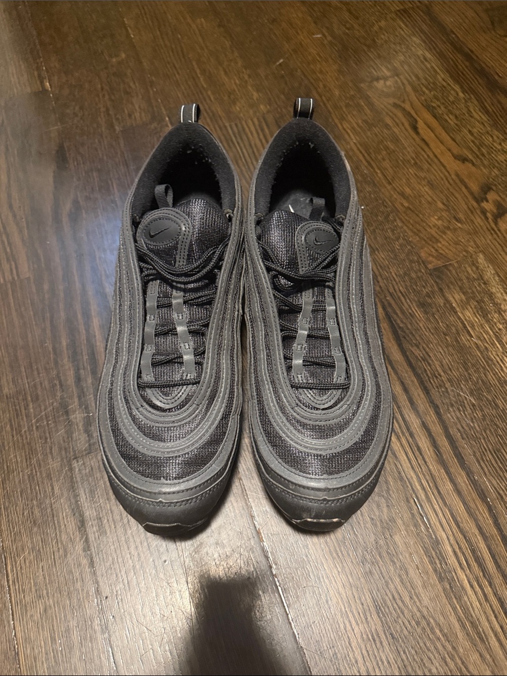 Nike Men’s Black/Gray Wave-Panel Sneakers